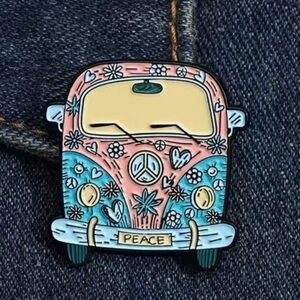 3/$25 Boho Hippie Volkswagen Van Bus Pin Badge Brooch